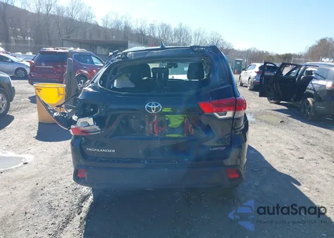 2018 Toyota Highlander Limited z USA, uszkodzony, nr VIN 5TDYZRFH1JS255359